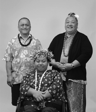 Ina, Temukisa & daughter Faithleen